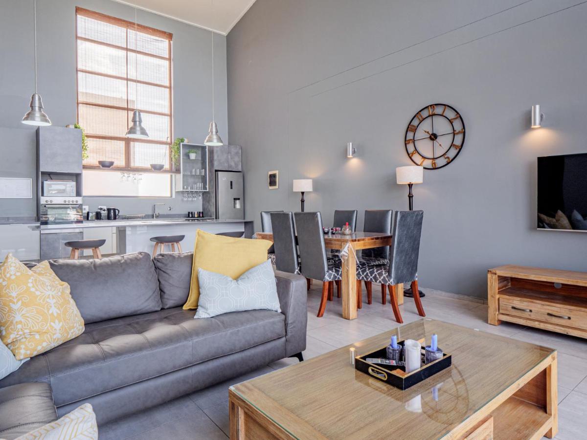 Appartamento Point Bay - Super Stylish For Less Durban Esterno foto